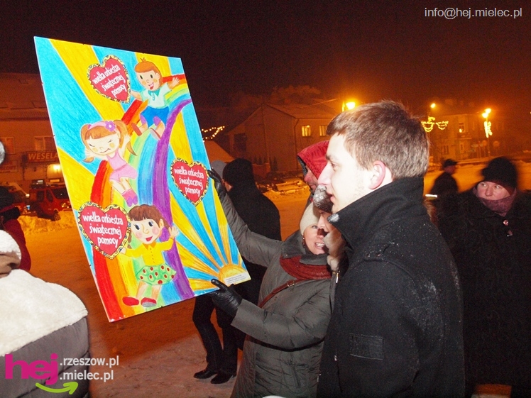 Debiut Radomyśla Wielkiego. Orkiestrowa impreza w Rynku, Światełko do Nieba