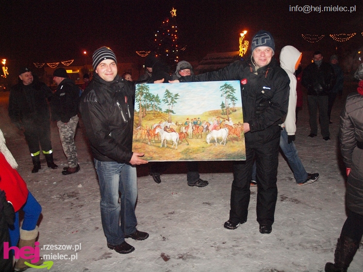 Debiut Radomyśla Wielkiego. Orkiestrowa impreza w Rynku, Światełko do Nieba