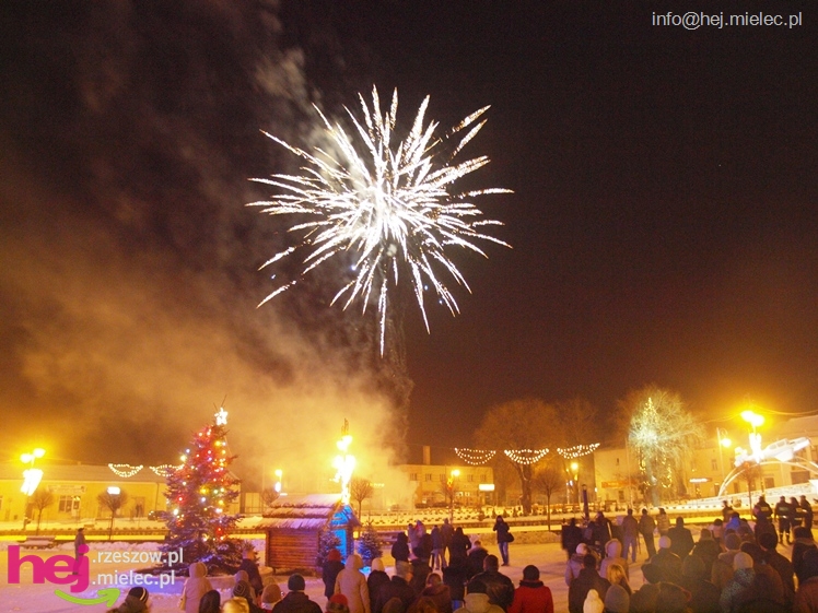 Debiut Radomyśla Wielkiego. Orkiestrowa impreza w Rynku, Światełko do Nieba