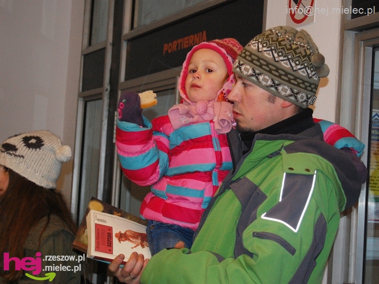 Wielka Orkiestra Świątecznej Pomocy zagrała kolejny raz w Miejskiej Bibliotece Publicznej [FOTO]