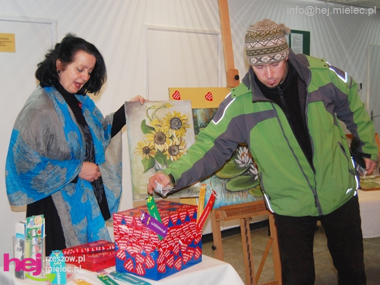 Wielka Orkiestra Świątecznej Pomocy zagrała kolejny raz w Miejskiej Bibliotece Publicznej [FOTO]