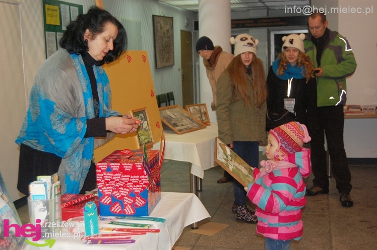 Wielka Orkiestra Świątecznej Pomocy zagrała kolejny raz w Miejskiej Bibliotece Publicznej [FOTO]