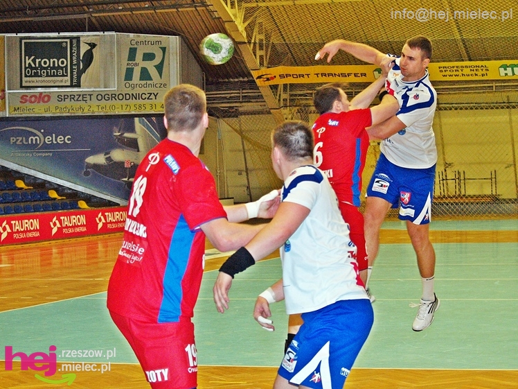 Sparingowe zwycięstwo Tauron Stali Mielec z Azotami Puławy
