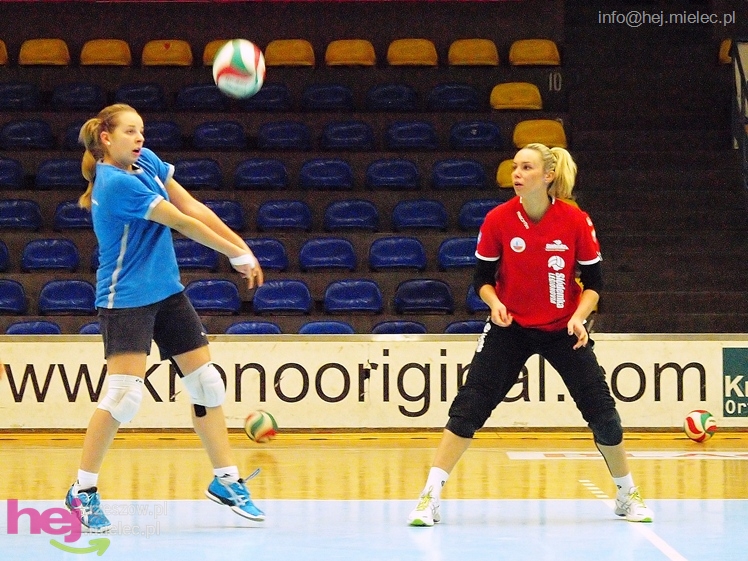 Trening siatkarek Stali Mielec