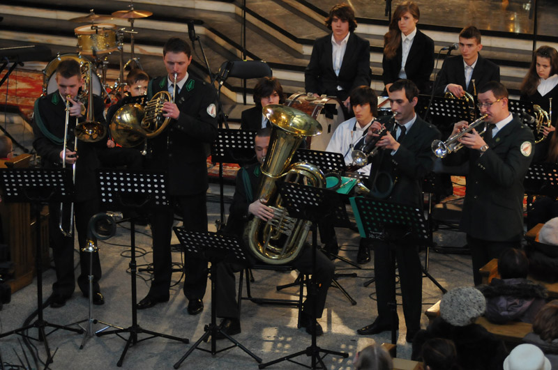 Jedenaście grup przed publicznocią, czyli Mieleckie Kolędowanie 2013