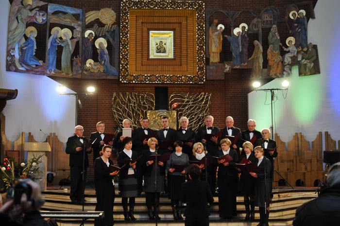 Jedenaście grup przed publicznocią, czyli Mieleckie Kolędowanie 2013
