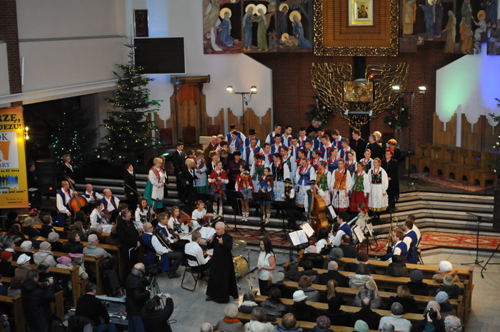 Jedenaście grup przed publicznocią, czyli Mieleckie Kolędowanie 2013