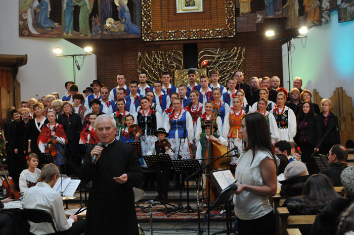 Jedenaście grup przed publicznocią, czyli Mieleckie Kolędowanie 2013