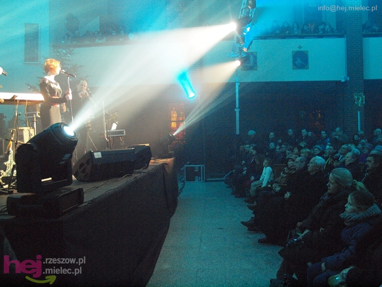 Brathanki z kolędowaniem w Mielcu