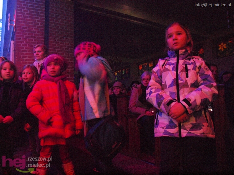 Brathanki z kolędowaniem w Mielcu