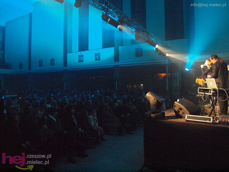 Brathanki z kolędowaniem w Mielcu