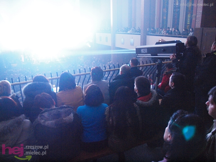 Brathanki z kolędowaniem w Mielcu