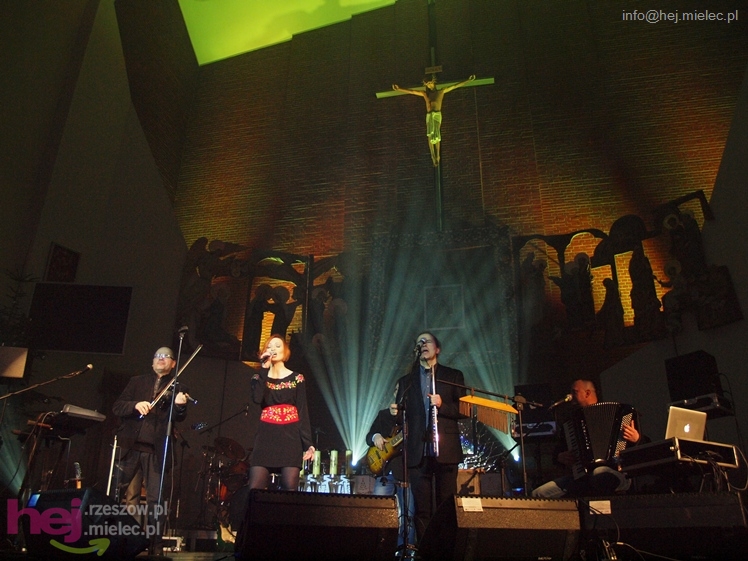Brathanki z kolędowaniem w Mielcu