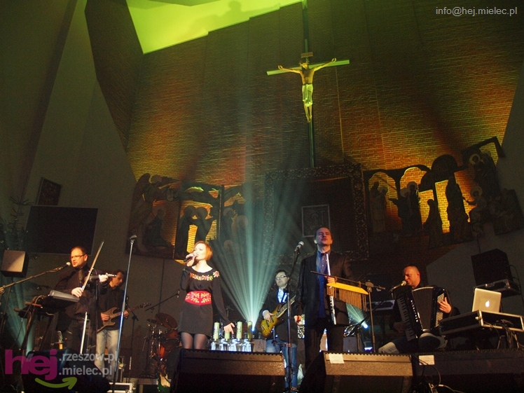 Brathanki z kolędowaniem w Mielcu