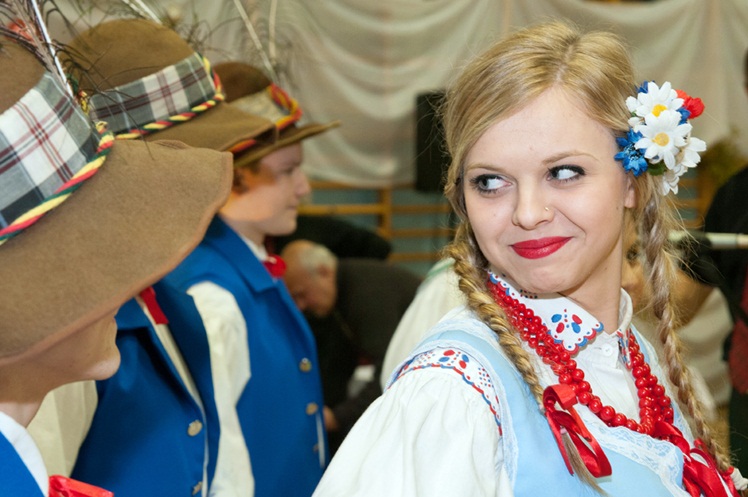 Bal Charytatywny dla Karolinki Cisło z Malinia. Zabawa, kwesta, licytacje