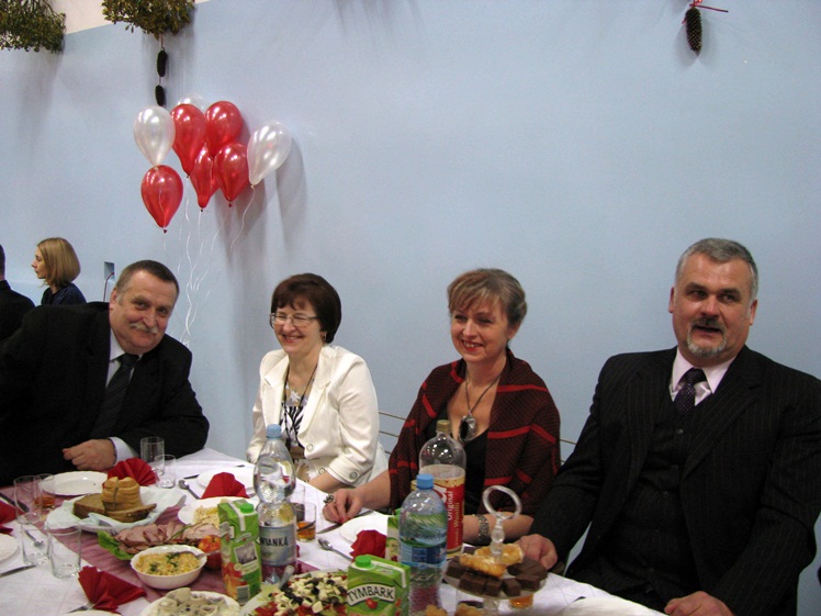 Bal Charytatywny dla Karolinki Cisło z Malinia. Zabawa, kwesta, licytacje