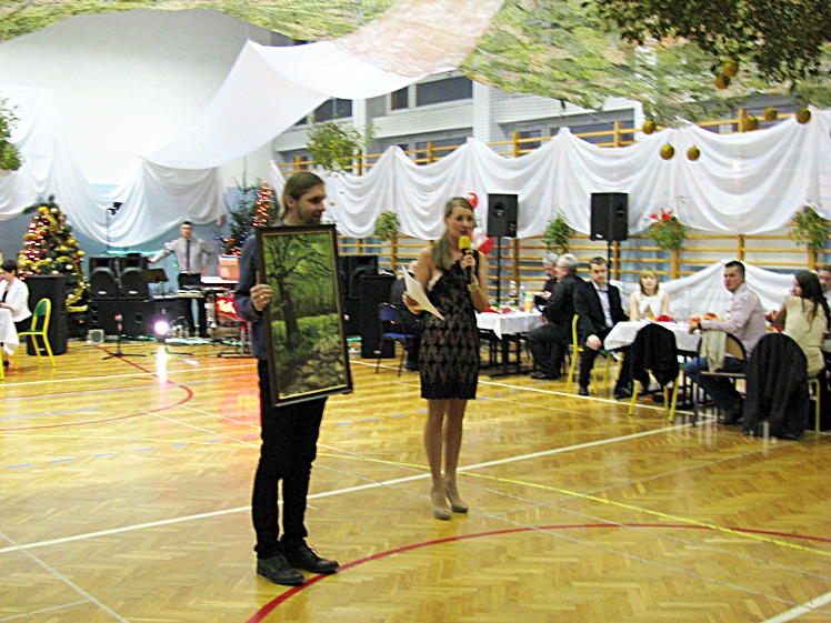 Bal Charytatywny dla Karolinki Cisło z Malinia. Zabawa, kwesta, licytacje