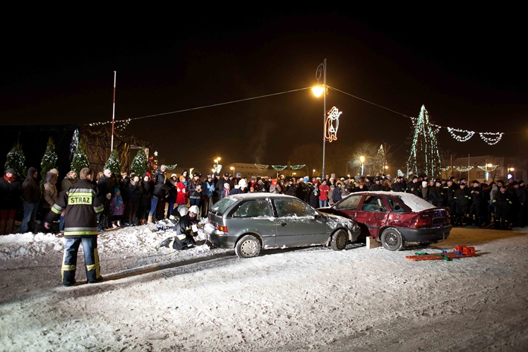 Strażacy OSP dla WOŚP w Radomyślu