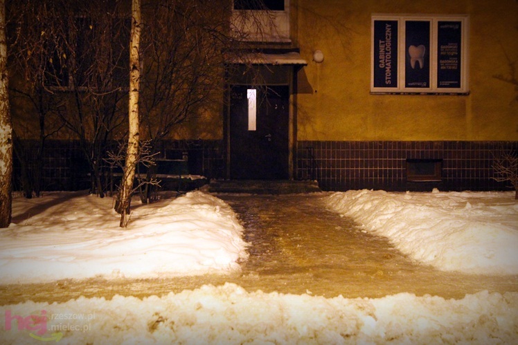 Takiej gołoledzi nie było przez lata. Chodniki jak szklanka
