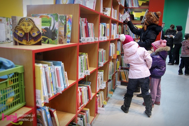 Nowa jakość bibliotek. Filie 4 i 5 działają już w Łojczykówce