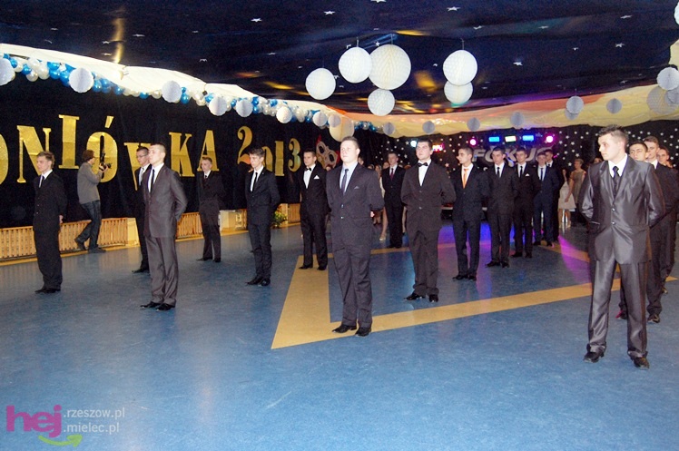 Studniówkowy bal 2013 - I Liceum - część I