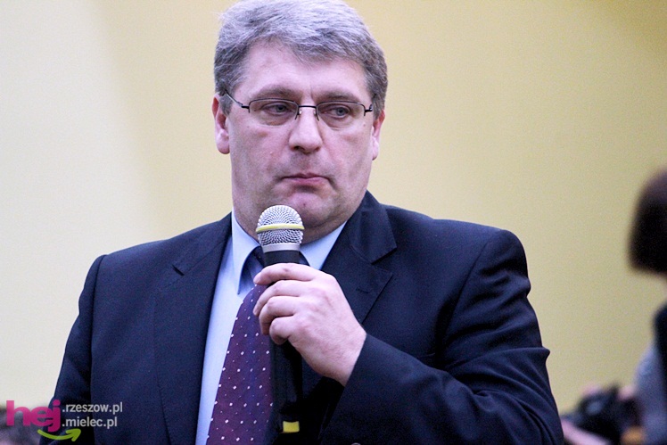Radni powiatu opiniują warianty dróg dojazdowych do drugiego mostu