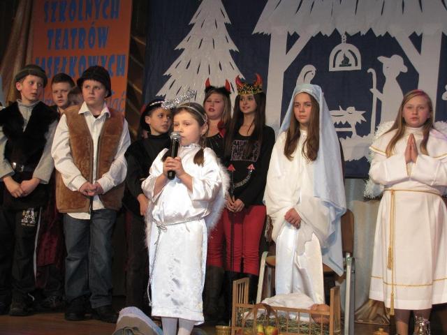 Jubileuszowy X  Przegląd   Teatrów Jasełkowych ?Idźmy powitać  Pana??  w Chorzelowie