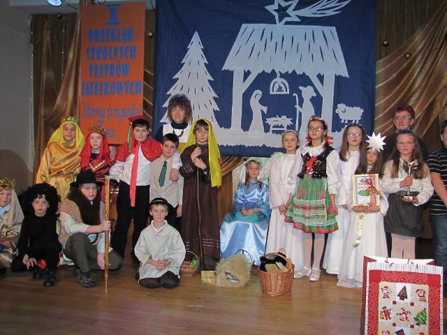 Jubileuszowy X  Przegląd   Teatrów Jasełkowych ?Idźmy powitać  Pana??  w Chorzelowie