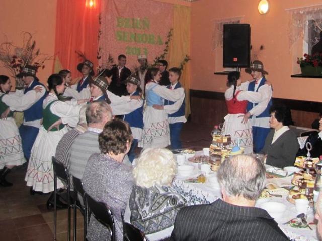 Dzień Seniora świętowano również  w Książnicach