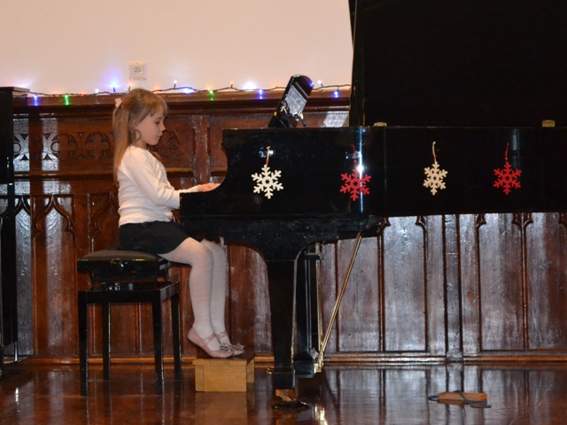 Koncert kolęd podopiecznych Studium Muzycznego