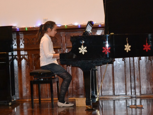 Koncert kolęd podopiecznych Studium Muzycznego
