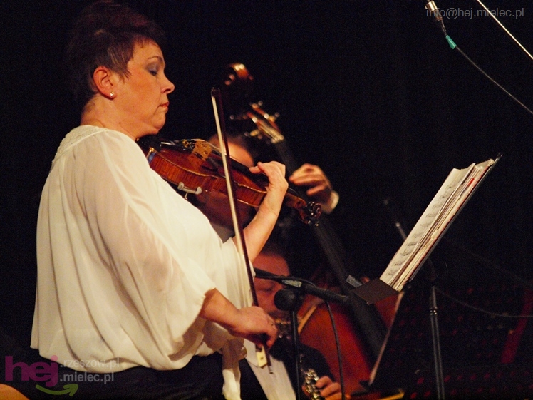 Wieczór z operetką, musicalem i humorem - Artur Jaroń zaprasza