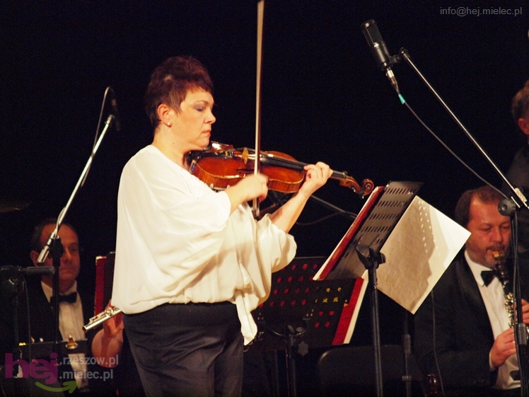 Wieczór z operetką, musicalem i humorem - Artur Jaroń zaprasza