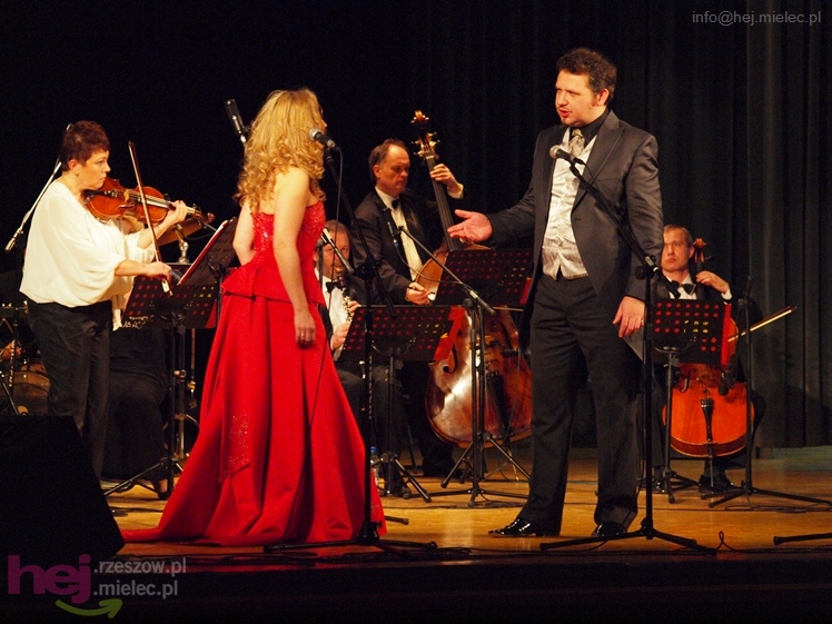 Wieczór z operetką, musicalem i humorem - Artur Jaroń zaprasza