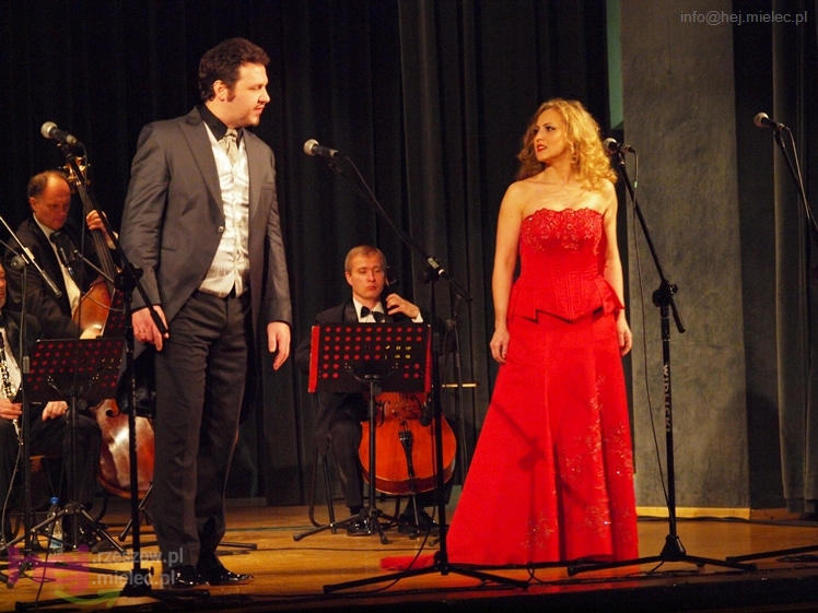 Wieczór z operetką, musicalem i humorem - Artur Jaroń zaprasza