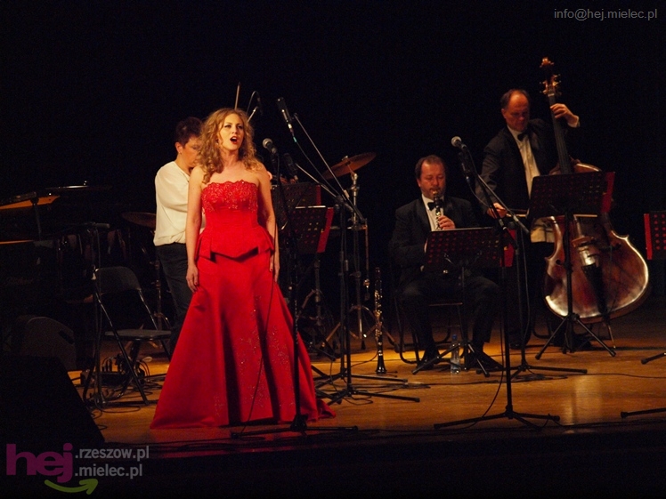 Wieczór z operetką, musicalem i humorem - Artur Jaroń zaprasza