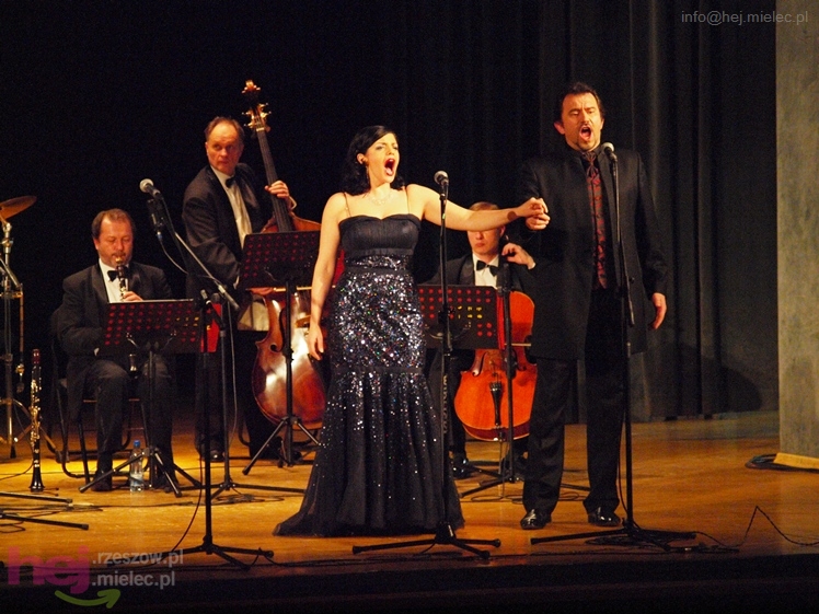 Wieczór z operetką, musicalem i humorem - Artur Jaroń zaprasza