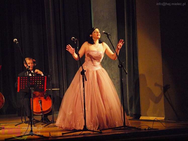 Wieczór z operetką, musicalem i humorem - Artur Jaroń zaprasza