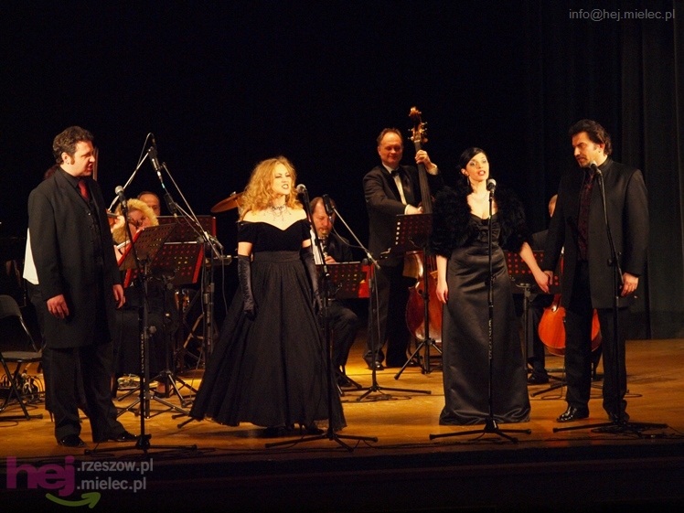 Wieczór z operetką, musicalem i humorem - Artur Jaroń zaprasza