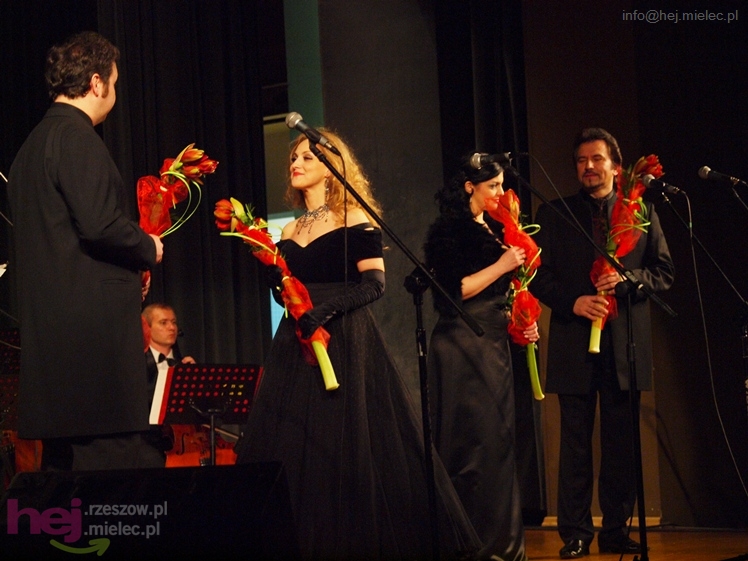 Wieczór z operetką, musicalem i humorem - Artur Jaroń zaprasza