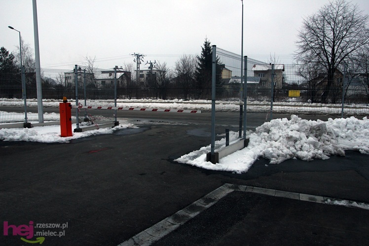 Nowy plac targowy czeka na handlujących