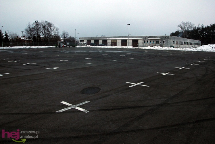 Nowy plac targowy czeka na handlujących