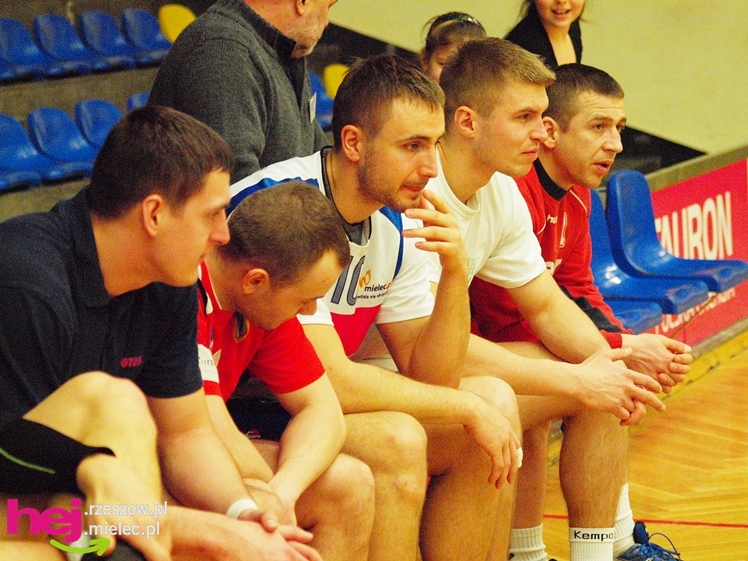 Mecz charytatywny dla Karolinki z Malinia - część II