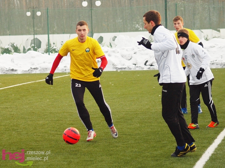 Świetny sparing FKS Stal Mielec. Biało-niebiescy ograli pierwszoligowca