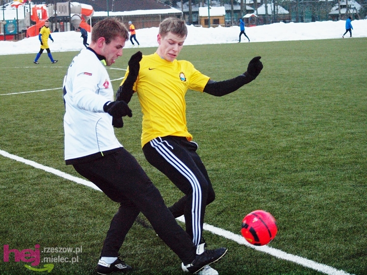 Świetny sparing FKS Stal Mielec. Biało-niebiescy ograli pierwszoligowca