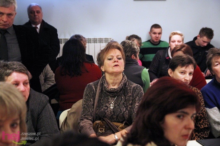 Wójt radnych nie przekonał. Szkoła w Rydzowie zlikwodowana nie będzie