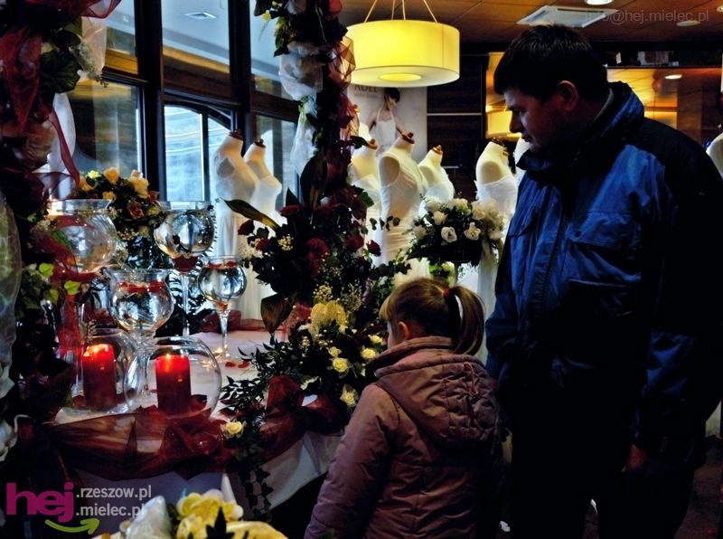Weselny klimat w Hotelu Rado. Tłumy na targach ślubnych