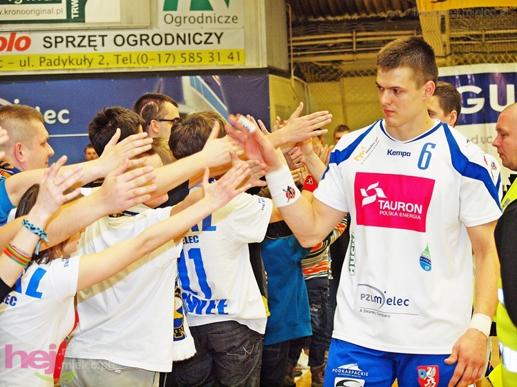 Spacerek z Miedzią Legnica. Spokojne i wysokie zwycięstwo Tauron Stali Mielec