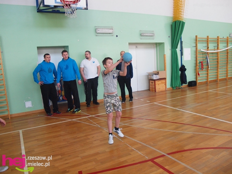 Zawodnicy Tauron Stali Mielec prowadzli treningi w Przecławiu