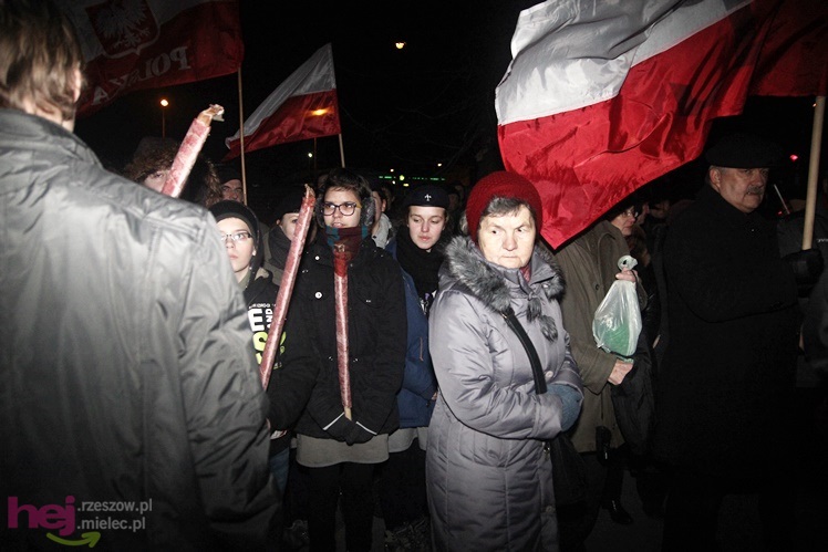 Apel ku pamięci Żołnierzy Wyklętych. Przy grobowcu Lisa